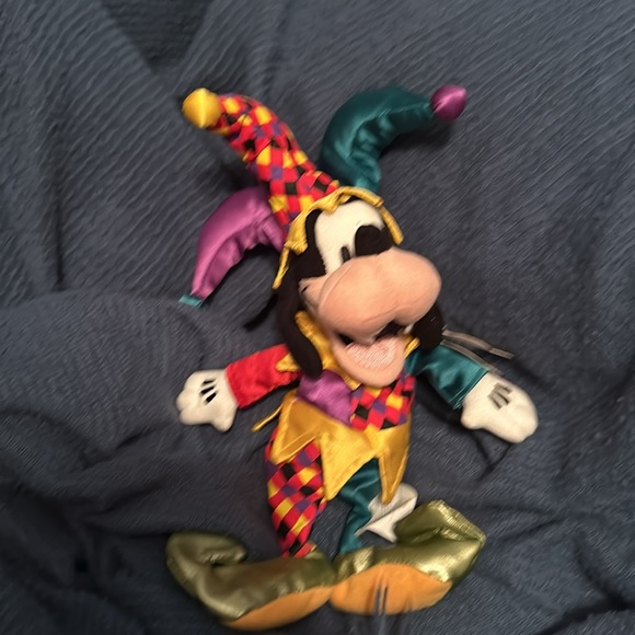 Vintage Disney Jester Goofy Mini Bean Bag NWT - Picture 2 of 7